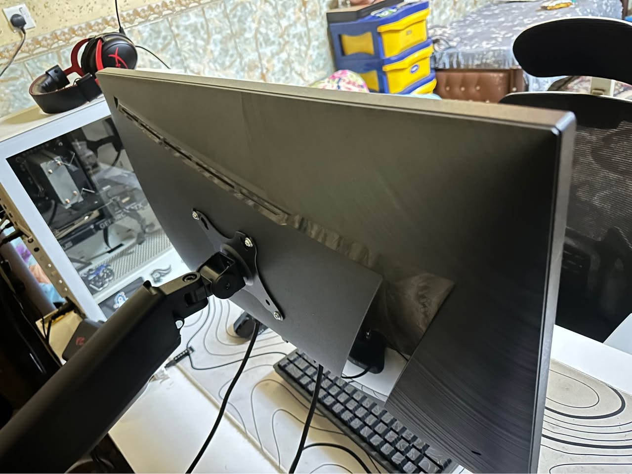 للبيع شاشة MSI 27” 180Hz Fast IPS

* الحالة: ممتازة جدًا، بدون أي عيب.
* الكارتون وجميع الملحقات موجودة.
* استخدام قليل 
* سبب البيع: الرغبة بالانتقال إلى شاشة اخرى 
* السعر: 185.00 ألف قابل للتفاوض البسيط
للتواصل:*********** بغداد, العراق
