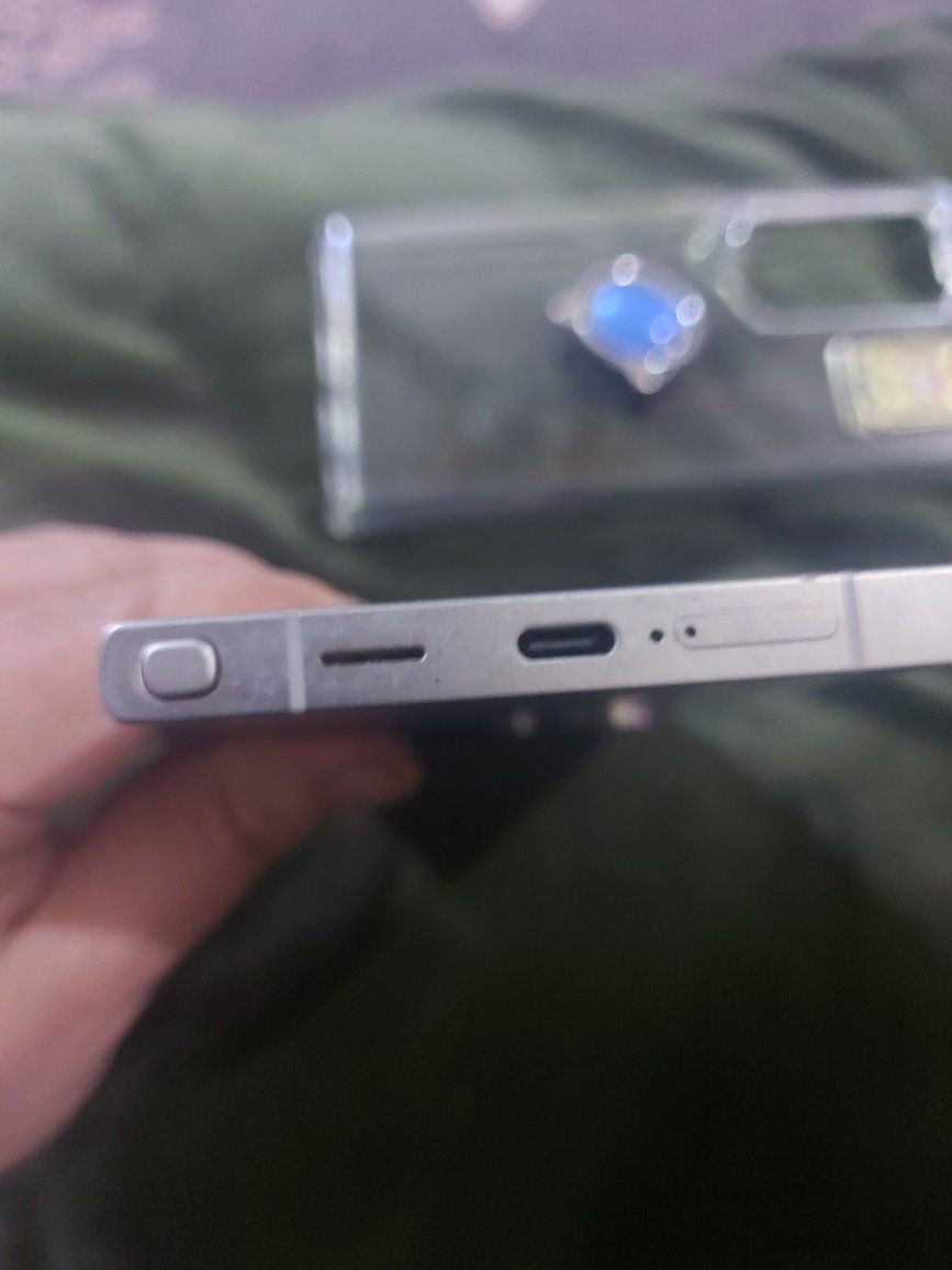 اس ٢٤ الترا  نضافه  فلول 
ذاكره  ٢٥٦
 وياه كيبل وكفر.     

بس،كارتونه   ضاعت
  مكغول من كلشي صخه.  مابي ابد ابد يلمع لمع 

 سعره مليون ....وبي مجال  كلش بسيط حق جيه


**إذا كنت صاحب هذا الإعلان وتريد حذفه لأي سبب، رجاءا أرسل رسالة إلى الدعم الفني**