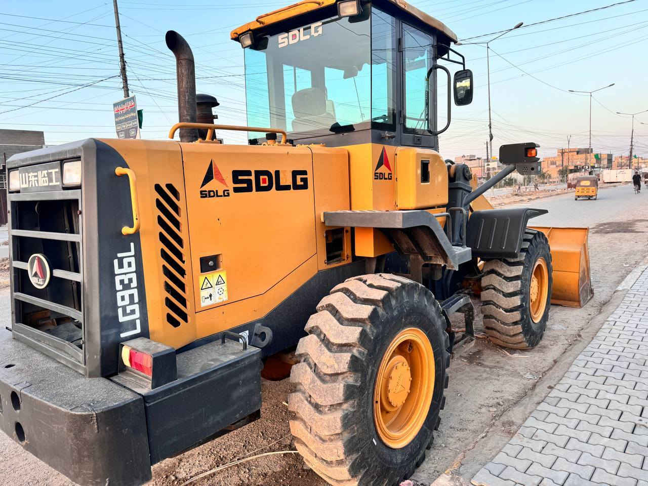 شفل LG(ال جي ) صيني
مديل 2013
مكفول 
ساعات العمل 6000
المكان بغداد 
الشراي يتصل ويدلل 
***********
