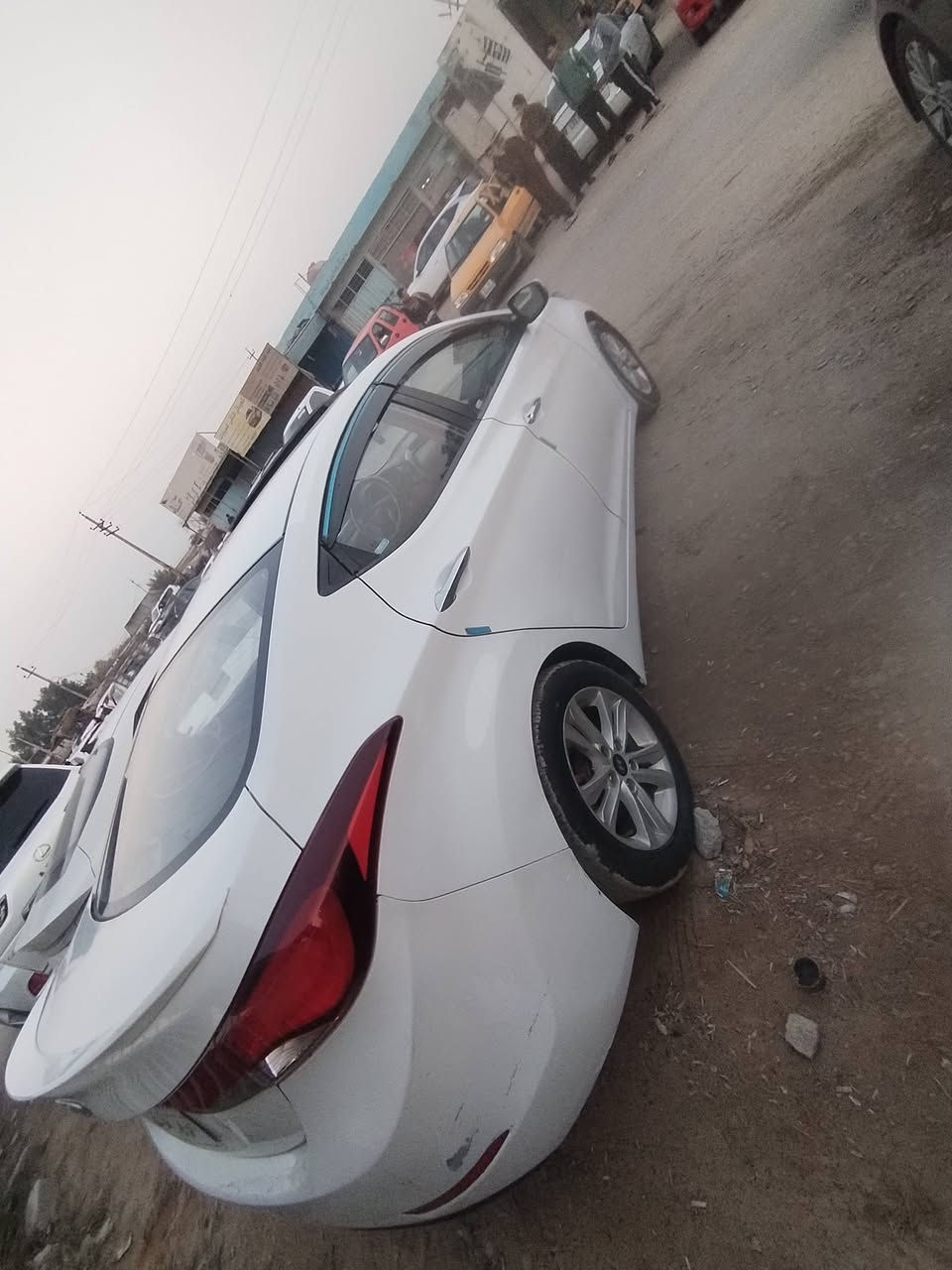 النترا 2015 رقم اربيل باسم كردي اريد وكاله تريد تحويل عنوان كربلاء  ***********  السعر 118 بها مجال
