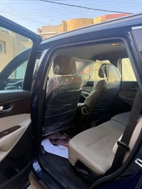 سورينتو موديل 2017 امريكي بدون حادث كلين.  7 راكب. مكينه 6 لون. ازرق ن...