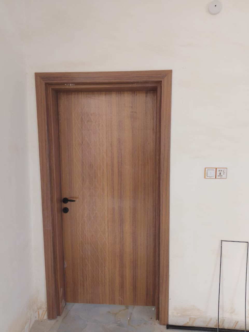 جانب من اعمالنا في داخل محافظة النجف الأشرف تم شد الابواب التركي بمختلف الموديلات🫰💯💯
وفرنالكم احدث الموديلات  الابواب التركية
بضمان5سنوات وباسعار مناسبة جدا 

ضخامة الموديلات واسعارها وجودتها هي عنوانا✌️

للتواصل يرجى التواصل عبر الواتساب او الأتصال ع الأرقام التالية:
***********
***********

النجف الأشرف-حي العدالة -مقابل المدينة الماىية  قرب الأرجوان للديكور -معرض اسطنبول للابواب التركي
