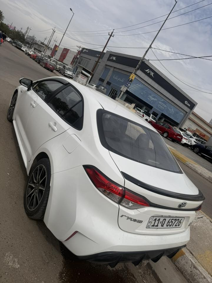 سلام عليكم 
كورلا S 2024 
ام العلامه الزركه 
ماشيه 18500 فول مواصفات اعلى فئه كفاله من البارد والصبغ والتبديل تحويل مباشر العنوان البياع 
***********
