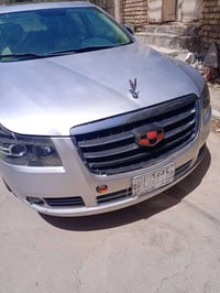 ام كراند C8 • ٢٠٠٠ سي سي • تكييف شغال