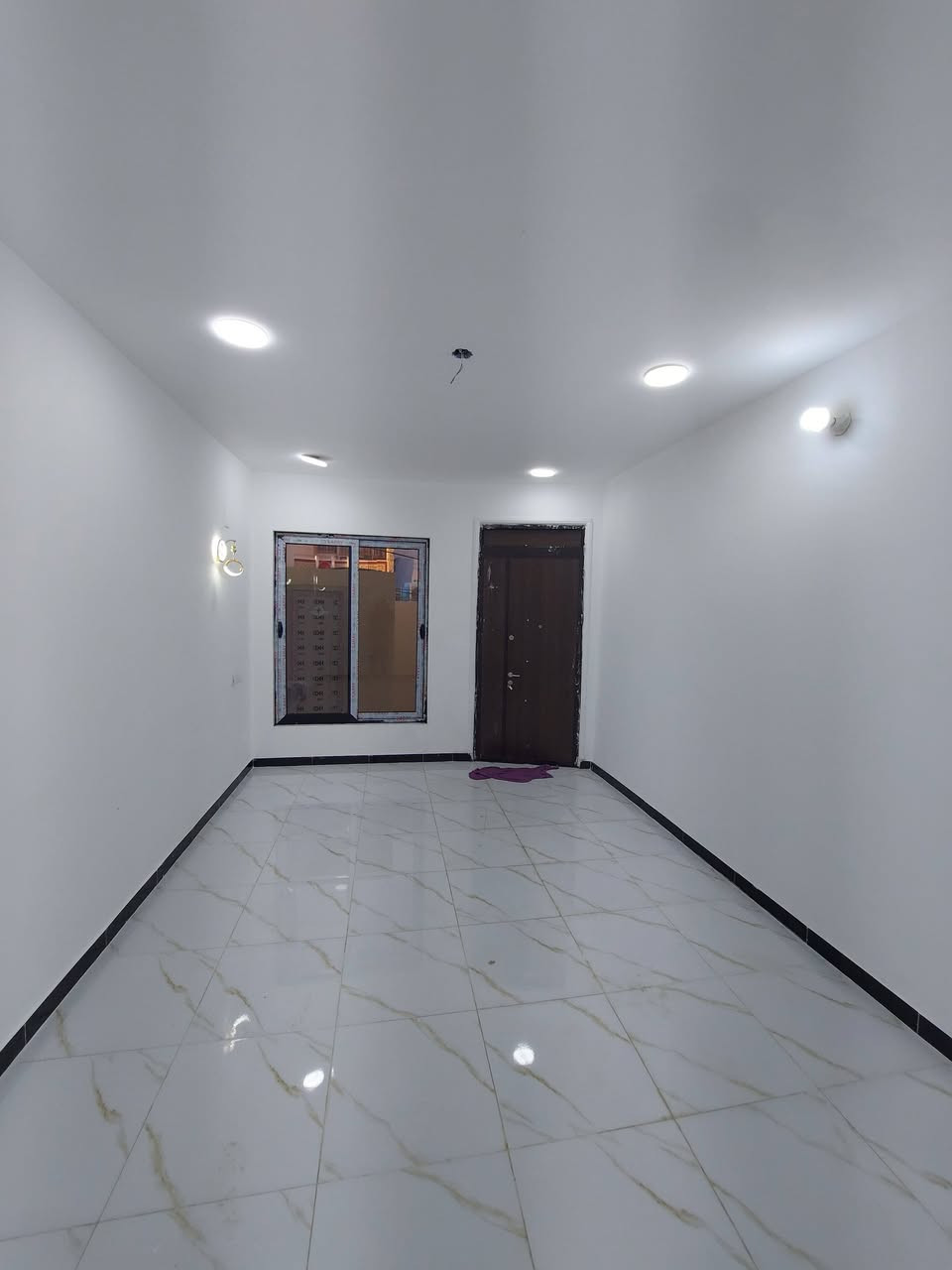 🏤 دار للأيجار ✅️ الموقع بعقوبة البحيرة 💥 بناء حديث 🎈 فول المواصفات ⬅️ زيرو غير مسكون ⚜️ موقع مميز 🛣 خدمات كاملة 
🔱 ايجار الدار [[ ٧٥٠ ]] الف قابل للتفاوض 
🔺️ مساحة ( ١٥٠ ) متر 🔶️ واجهه [ ٥ ، ٧ × ٢٠ ] متر
🏩 طابق الأول ( ٢ ) غرفة نوم 🏛 وستقبال ⭕️ وصالة 🛖 ومطبخ 🛁 ومجموعة صحيات كاملة 🔶️ مع مناور عدد ( ٢ ) 
🏘 طابق ثاني ( ٤ ) غرفة نوم ⬜️ وصالة 🛁 ومجموعة صحيات كاملة مع سطحين 💥 💥 💥
للاستفسار مع مكتب المصطفى للعقار ☎️
 موقع المكتب ⬅️ مدخل العزات مجاور اسواق نوتيلا الغذائية 🛒 او التواصل على الماسنجر او الواتساب على الرقم *********** 📞📞
