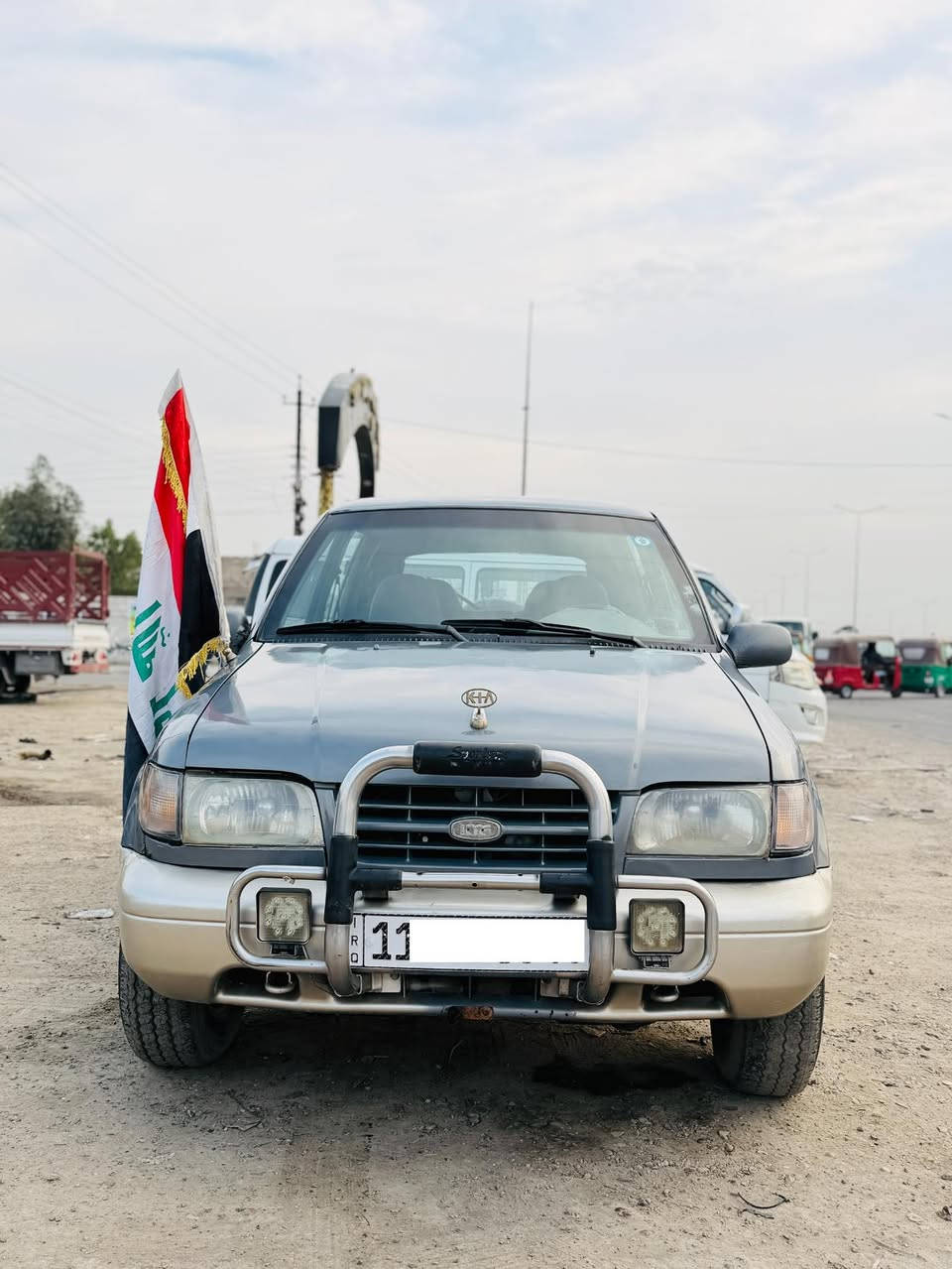 السلام عليكم سبورتج 1993 للبيع🇰🇷🚗
المحرك مفتوح الكير عادي فور ويل 4X4

رقم بغداد انكليزي تحويل مباشر 

سنوية الى 31 السياره جاهزه من جميع النواحي 

كهربائات شغاله لايت شغال كامره شغاله 

تخم تاير صدر جديد 

📍مكان السيارة بغداد 

السعر :- 34$ وبيها مجال 

📞***********
