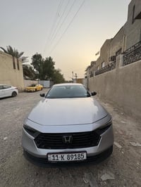 هوندا اكورد سبورت هايبرد موديل 24 المواصفات معروفه ما الي خلك اكتبهن  ...