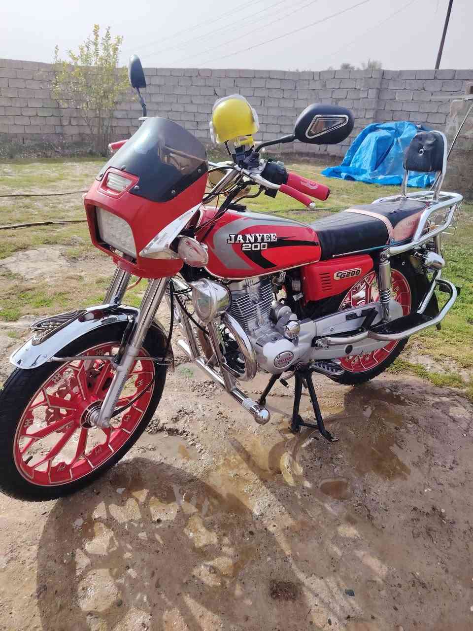 السلام عليكم ماطور جني ابو الكلة موديل 25
شرط محرك مامفتوح كهربايات شغاله السعر 800ألف  الاتصال على رقم الهاتف ***********
واتساب *********** او الاستفسار عالخاص
