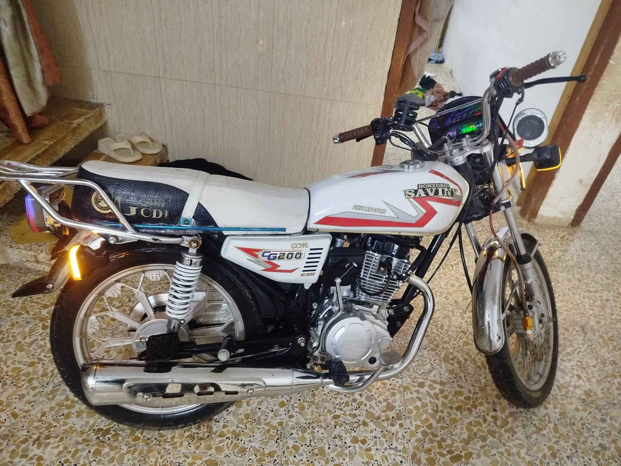 سلام عليكم دراجه سيفان 2025لبيع طالعه بشهر 9 سعر 750وبيه مجال بسيط دراجه مكفوله كفاله عامه من اي شي بمحرك مكان قاسم رقم ***********بي واتساب
