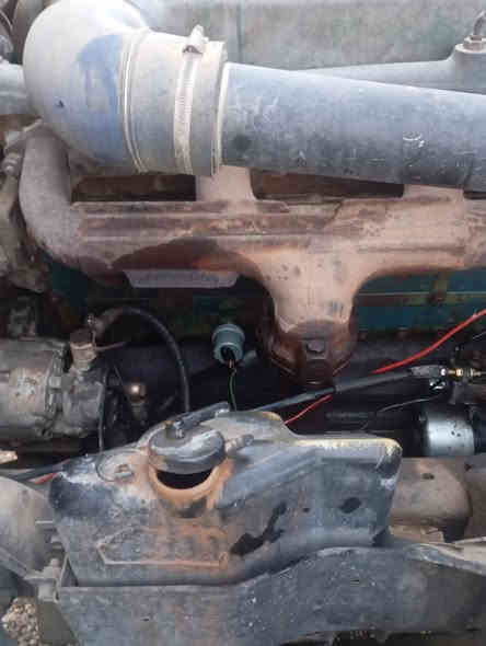 كنتر للبيع محرك ابو ردين السعر 75وبيها مجال***********
