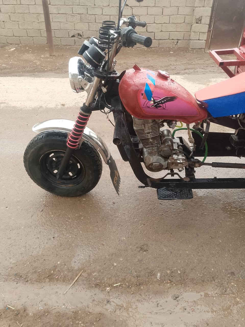 ستوته دايون اوراق كامله تعمير جديد محرك خير من الله شغاله السعر 650 وبيها مجال حق الجيه العنوان بغداد ناحيه الرشيد اليوسفيه ‏‪***********‬‏ للمعلومه كلها شغاله بس عوسها ربط
