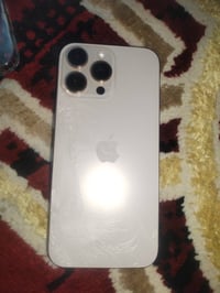 آيفون ١٦ برو ماكس • ٢٥٦ • بطاريه ١٠٠