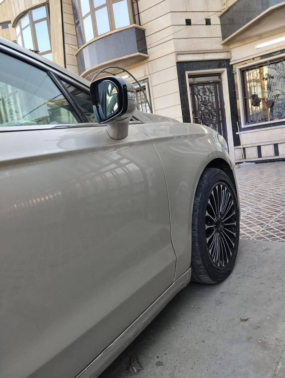 فورد فيوجن. موديل 2017
محرك 1500تيربو 

ورد كندي  فول السياره 

حادثه جاملغ الأمامي 

وجاملغ الخلفي بارد 

 

بدون ايباك

فتحه 

كراسي كهرباء +هيتر  

حساسات خلفيه 

كامره دواره 

خزن ميموري 

كير موس 

#حداديه يحتاج الهه شغل 

السعر 115 ترهم مراوس حسب القناعه 

الأنبار القائم 

***********
