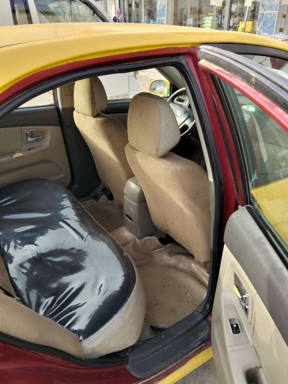 السلام عليكم سبكتره 2009رقم بابل انكليزي مصفر هياءوغرامت سياره حلوه كلش مال جناي محرك 2000 كيرعادي العنوان حله السعر58وبيه مجال الستفار***********
