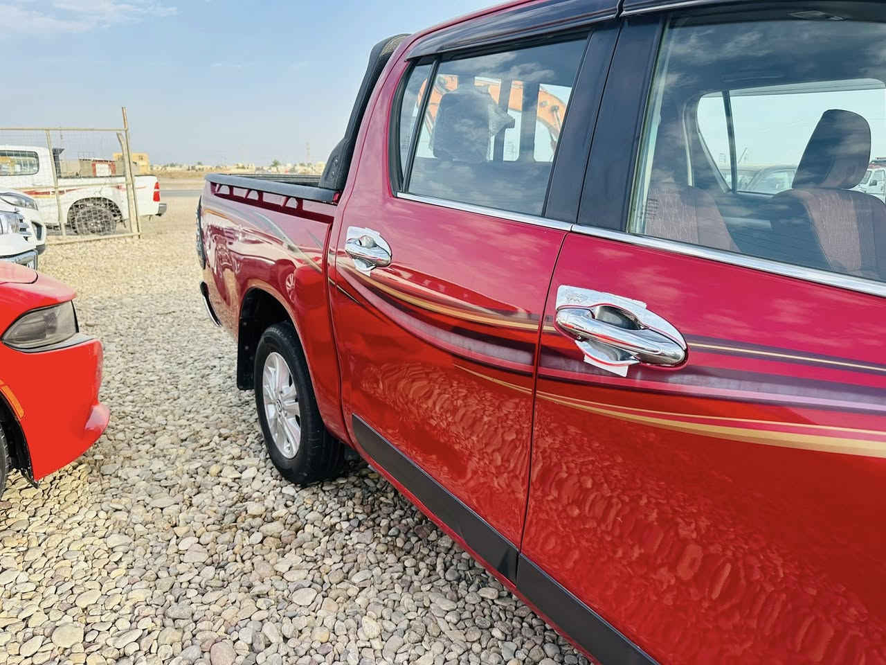 سلام عليكم
البيع  هايلوكس 2019 رقم ميسان  دولي سنويه جديده تحويل مباشر كفاله عامه على السونار لون مميز ماشيه 160 الف محرك على شركه مكفول لا يبخر ولا ينقص تخم تاير جديد حداديه جديده تبريد ثلج ❄️ سياره جاهزه على اخر حبايه ترايك وين ما يعجب ابيع على سونار سياره جديده بمعنه الكلمه مكان ذي قار الرفاعي السعر 250 الاستفسار الاتصال على الرقم ***********
