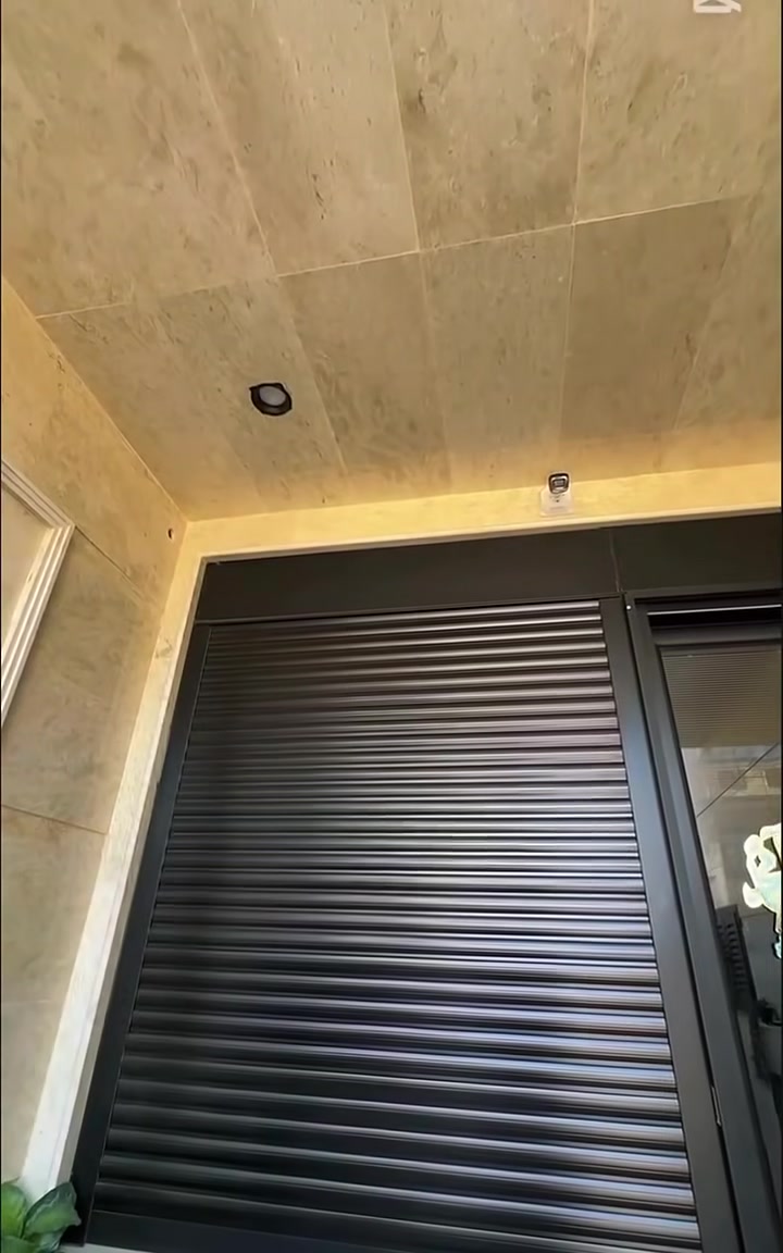 ✨ هل تبحث عن الراحة والأمان والتحكم الكامل بإضاءة بيتك؟

الأبجورات الحديثة من بغداد مو مجرد قطعة ديكور…
هي نظام متكامل يوفرلك:

✔️ حماية عالية ضد الكسر والتطفل
✔️ عزل ممتاز للحرارة والغبار
✔️ تحكم سهل
✔️ تقليل دخول الضوء بنسبة كبيرة لراحة أكثر
✔️ تصميم عصري يناسب كل الواجهات

🔥 سواء تريد أمان أكثر لبيتك
🔥 أو راحة بالنوم بدون إزعاج
🔥 أو حتى شكل أنيق يرفع قيمة المكان

الأبجور هو الحل المثالي 👌

📍 التنفيذ بأعلى جودة ومواد مضمونة
📍 قياسات حسب الطلب لكل بيت

📲 للحجز والاستفسار:
***********
