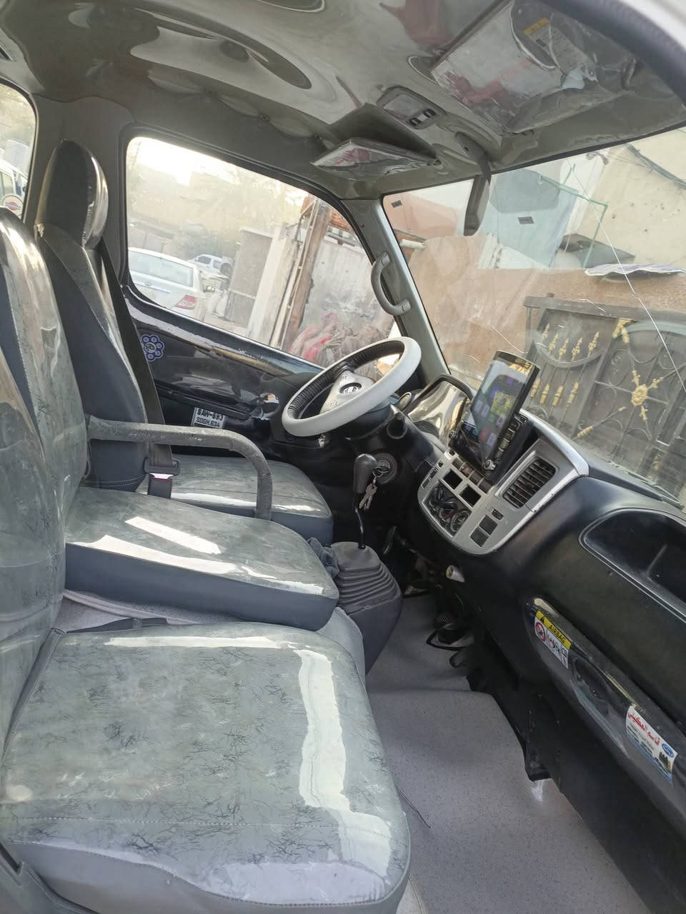 سلام عليكم 
نيسان البيع /2010
كير مكينه مكفول تخم تاير دوشمه جديده صدر جديد 
سياره مكفوله من الدعاميه الى الدعاميه من صبغ فقط بل بجم مال نكاط ملضونه غاز سنويه 27بسمي تحويل مباشر 
بغداد حي النصر رقم ***********
