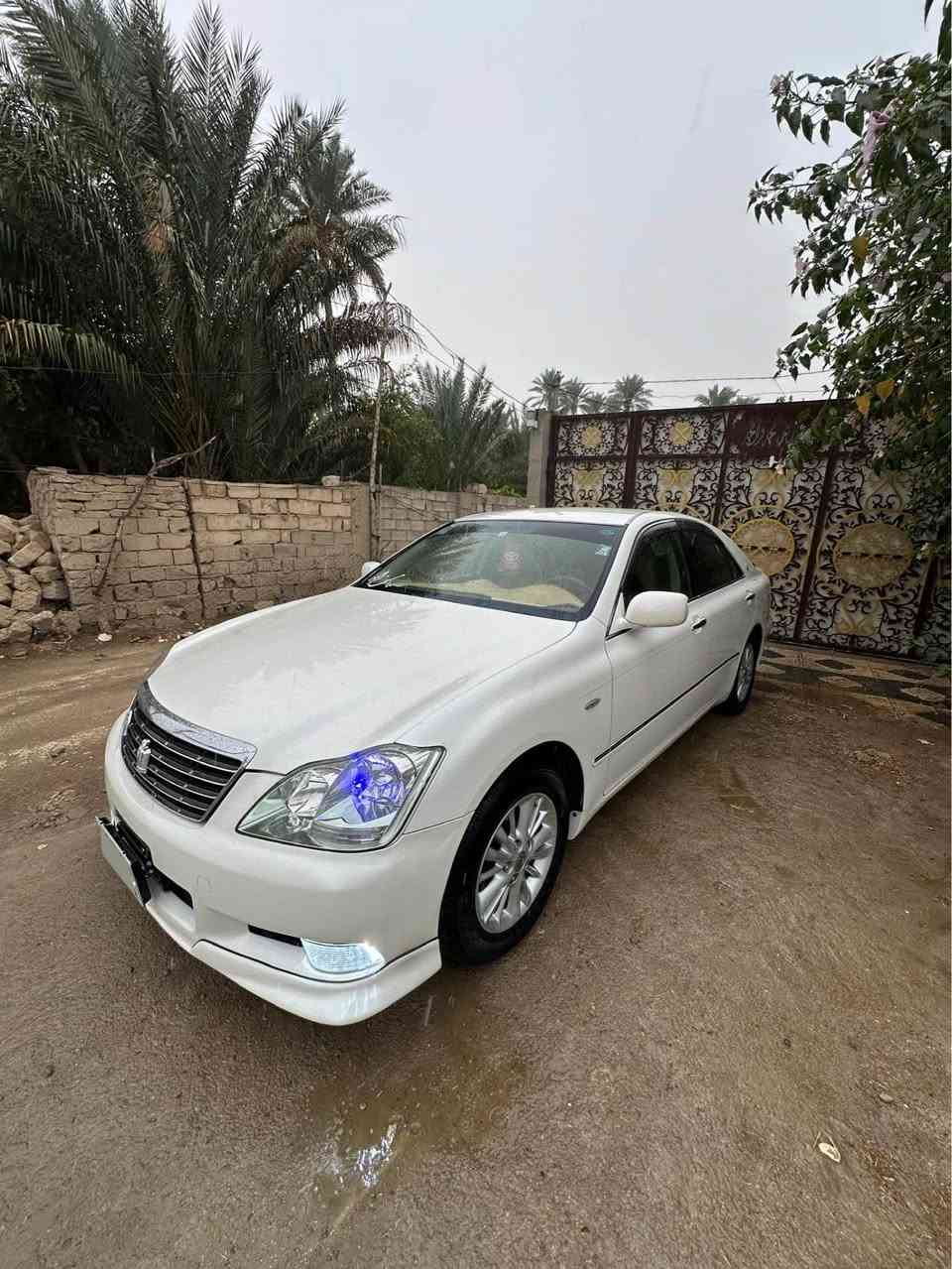 للبيع شاهينه🧿 موديل 2006 اصل دخول جديد وتسجيل جديد مزاد دوله رقم بصره أنكليزي السياره جديده بمعنى الكلمة 💯 
ماشيه 120 الف حقيقي السياره ماماشيه باالعراق أبد 
كفاله من جميع النواحي الكص والضربه والنقل الجثه   والأصوليات
تحوير جوة نجف شرط ارقى تحوير
مواصفات السياره  
فول بطن عده الفتحه
شاصي 182
 ٣دكم بلاد
محرك 3000 .. 6 سلندر V6
تبريد قطعتين
كشنات كهرباء كلهن 
كشنات تدفئة
 برده خلفيه بلاد
6بصمات
 إشارة ترحيب عنده الاقتراب 
كير 6 نمر
 مثبت سرعه 
 داخل جلد بيجي جديد + صاج
كامره خلفيه بلاد دواره 
 كشنات كهربائيه
شاشه
ويل كب بلاد
 مكان السياره نجف كوفه 
السعر 165 وبيها مجال بسيط للشراي
للإستفسار ***********
