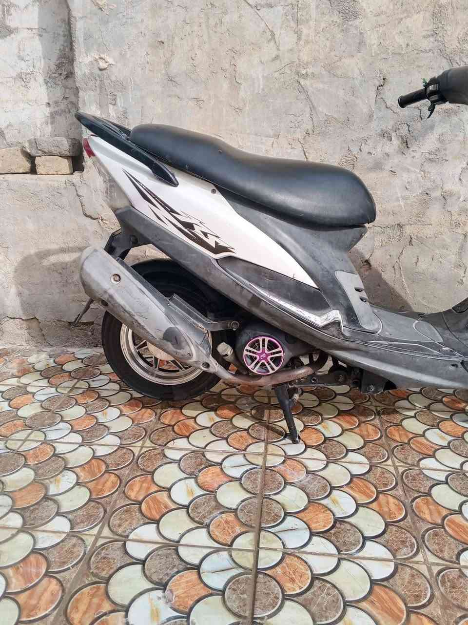 سلام عليكم ماكس عدله
للبيع ماصرلها هواي من طلعتهاا حويه  كفاله 49بلاد شعله ومعدل  وبيها صالنصه شيال عالي وقبق فلاوي وياله دراجه كهربايات كلشي  شغل بيها 

الدوانيه قضاء عفج


**إذا كنت صاحب هذا الإعلان وتريد حذفه لأي سبب، رجاءا أرسل رسالة إلى الدعم الفني**