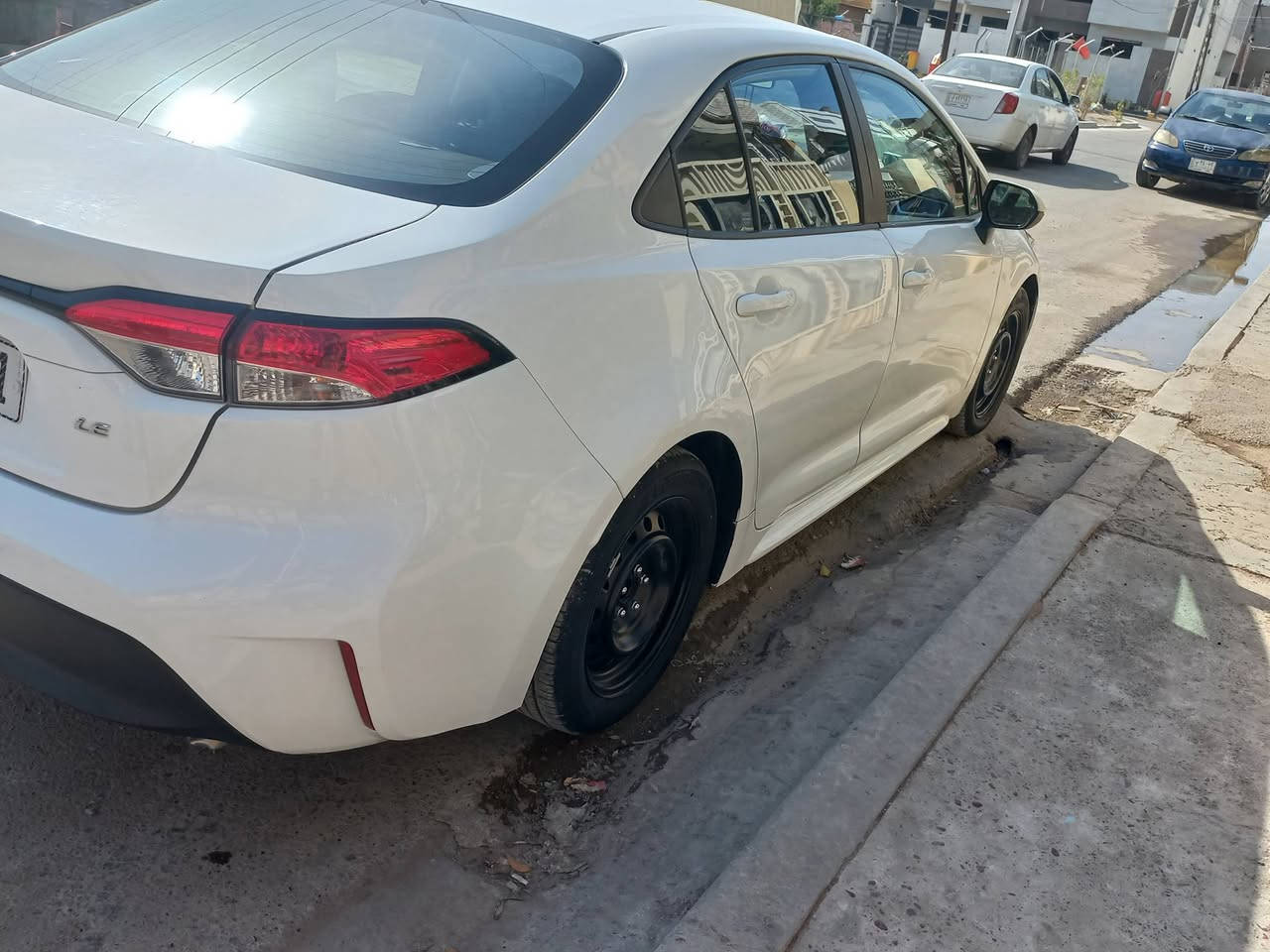 اسلام عليكم كورلا ٢٤ امريكي LE
حديث السياره جاملغ أمامي الأيمن و الأيسر والبنيد يعني 3 قطع مرقم بغداد بسمي سنويه جديده  هزه جديده مكاني بغداد حي الجهاد السعر ١٣٥ وبيها مجال 
***********
