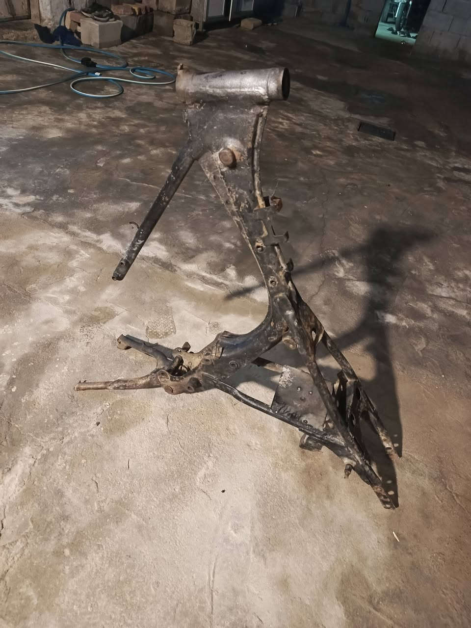 سلام عليكم شاصي يراني لبيع سعر 60 وبي مجال حق الجيه مكان كرمه ابو صخير ***********
