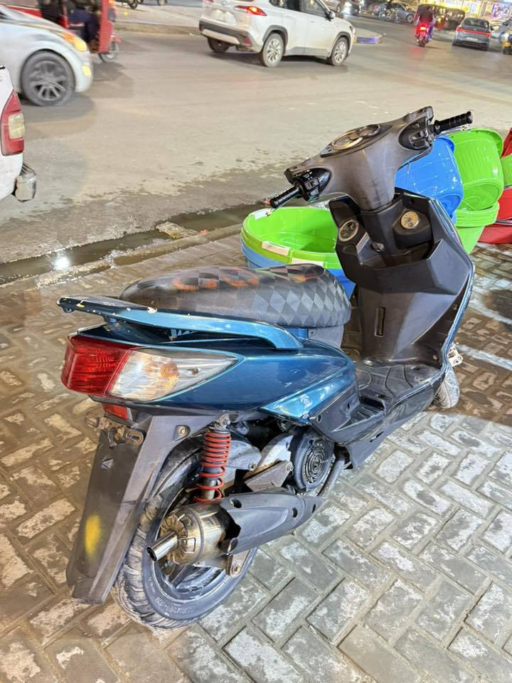 سلام عليكم دراجه سكنس فحل.. كوري دراجه نكره سلف نقصهه(بيهه صوت بل خرز مال گلجات. وهندر يرادله  عرموطه.. وطوافه مال بانزين ما تشتغل + كفراته مشخطه.. ليط كلهه نضيفه..  غيره دراجه كلش نضيفه. مكفوله جيب فيتر وتعال افحص... عل ايدي  + صالنصه رياضي..+كلجات رياضي..+ دبلات رياضي+ فج رياضيي. ستان صفح رياضي لو بنفسجي +يدات بريك رياضي . للبيع او مراوس بشحن نضيفه. لل استفسار مراسله الصفحه..


**إذا كنت صاحب هذا الإعلان وتريد حذفه لأي سبب، رجاءا أرسل رسالة إلى الدعم الفني**