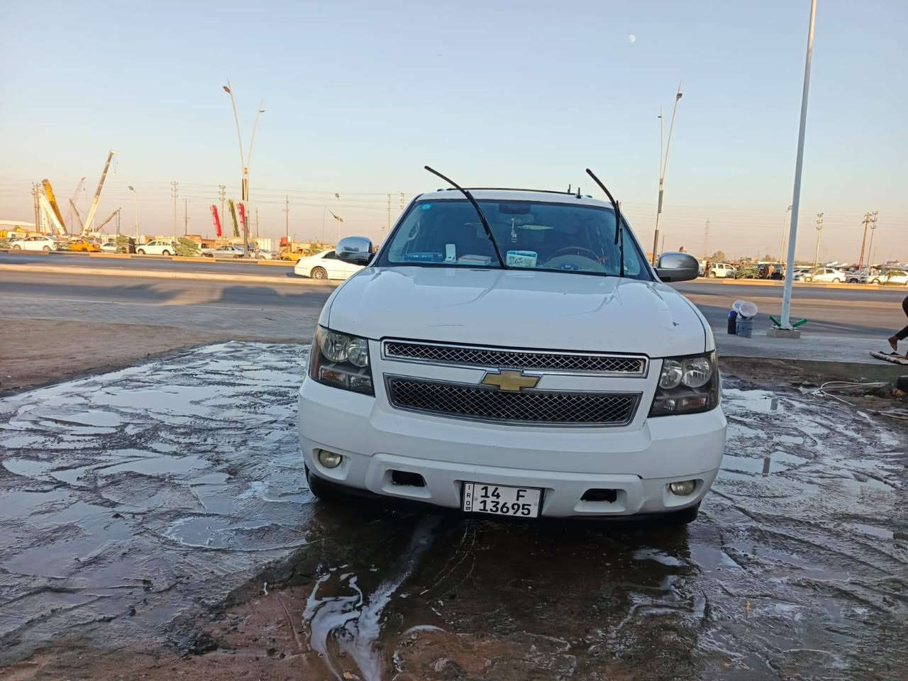 سلام عليكم تاهو موديل 2007 مكينه وكير جدد 

طخم تاير حداده طوبه كهربائيات كله شغاله 

غرفه جديده وارد كندي بيه مدكر امامي بيه صبغ فقط 

رقم بصره دولي وراعيه جاري مكاني بصره 

*********** سعر 180 وبيه مجال للشراي
