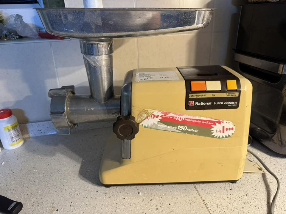 السلام عليك 
جي فايف للبيع   ناشينال شغاله كل نقص ما بيها
السعر ٣٠٠ مكاني بغداد ما عندي توصيل
***********٠ وتساب
