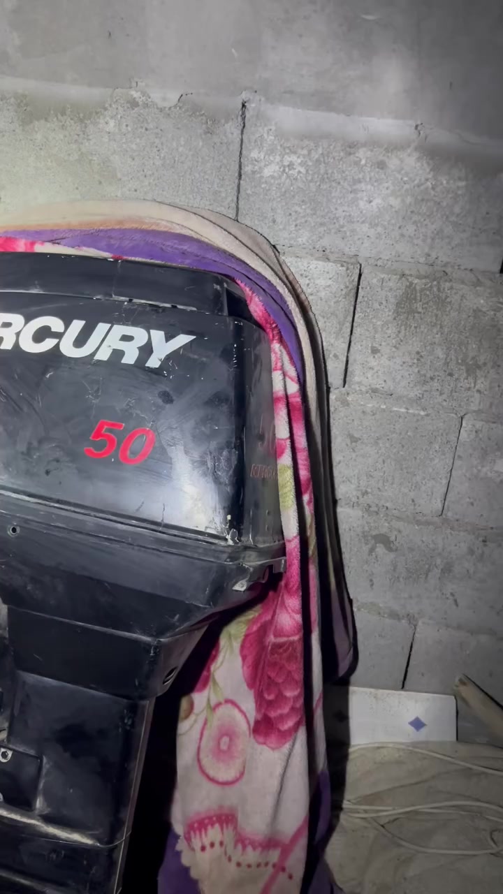 سلام عليكم مكينه 50 توهاتسو ماركري مكينه نضيفه بس متروكه ما نازلين بيه مكينه حلوه  الستفسار عله هاذ الرقم 
***********
