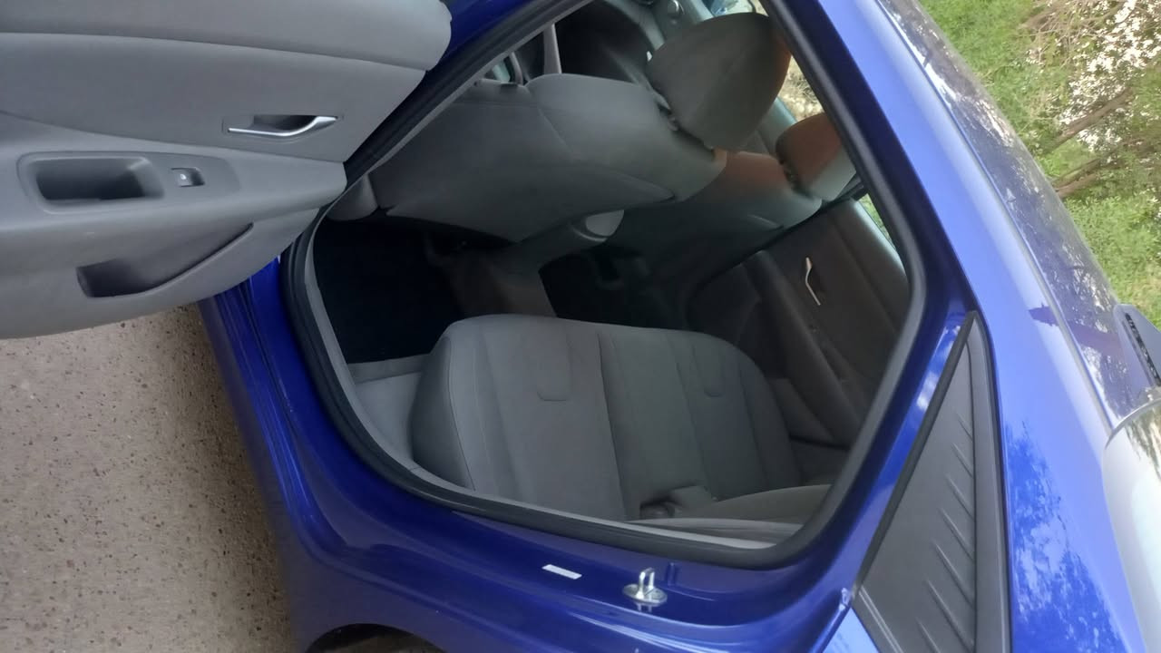 السلام عليكم النترا موديل ٢٠٢٢ وارد امريكي حادثه باب خلفي بدون اي داخل بدون ايرباك ماشيه ٤٩  السياره جديده رقم بغداد جديد بسمي صور الحادث موجوده والسونار موجود السعر ١٣٥ مكاني بغداد حي التراث قريب على تقاطع درويش ***********
