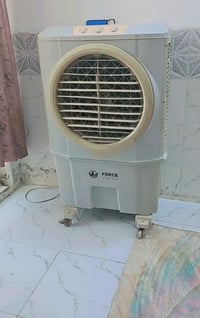كنفيرة فورسي نضيفه وتشتغل على فحص ٣سرع للإستفسار واتس أو اتصال 0788293...