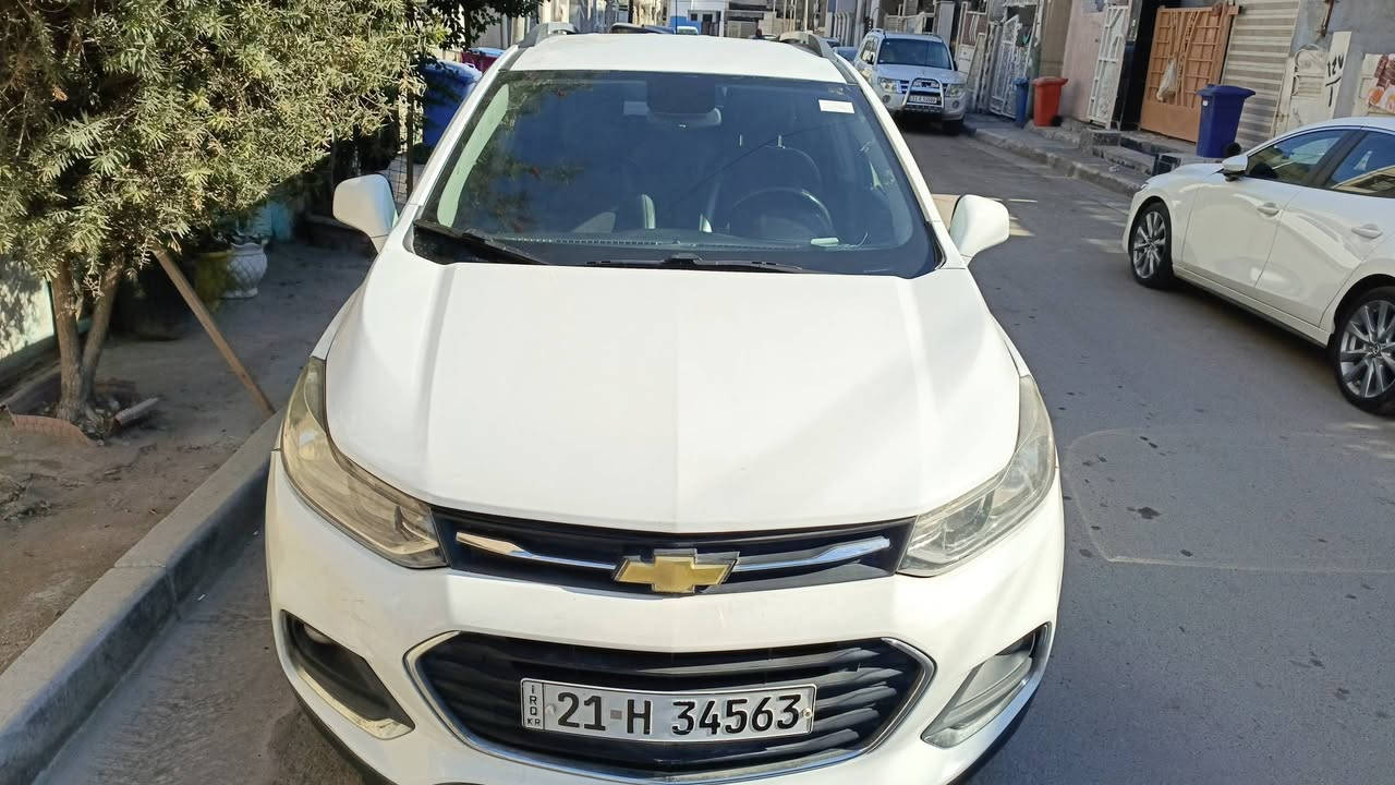 شوفرليت تراكس امريكي 2020 ضرر بنيد ودعاميه ماشيه 85 كيلو 
السعر: 112
***********
