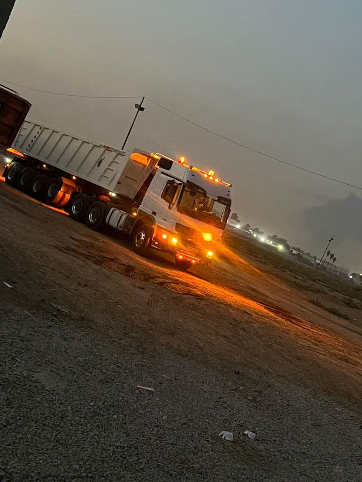 اكتروزللبيع 2005 مع عربانه ماموت 4 محاور رقم بغداد السياره بحاله الوكاله لاتصال ***********
