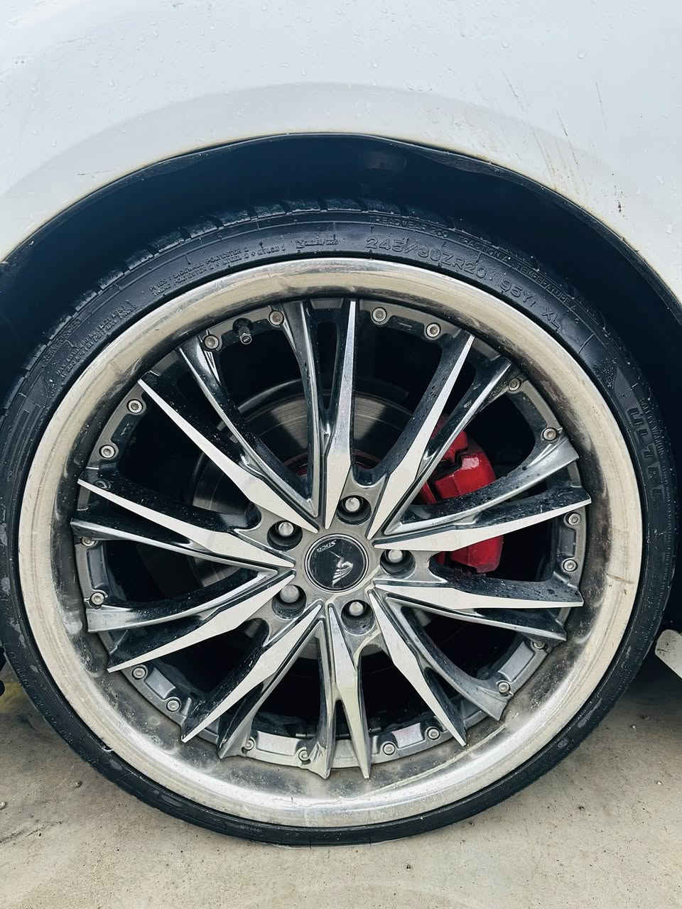 بەناوی خوای گەورە 

ماشاءالله  لە ماڵی هەموو لایەک 

Toyota crown shahina V6  2005
بڕاوە بڕاوە بڕاوە 
١٨٢ لۆک ✅
مواسەفات ٣ دوگمە 🤍
بێ بۆیاخ
بێ دەعموو لێ دراو 
کوشنو دەشبولی زۆر جوانە هیچ دراویو شوختو شکاوی نیە لۆک لۆکە
٥بەسمە GPSمواسەفات شاشە 
سێ دوگمە ساج سور ❤️
گێر مەکینە کارەبای تەقەو رەقە هەموو گیانی بەشەرت ✅
سەیارەکە جوانو خاوێنو بێ مەسرەفە جرکەی تێدا نییە 👍🏻
سعر ٥٦ مەجالێ کەم 

*********** 
هەموو شتێکی لەسەرە موشتەری تەلەفون کە لە خزمەتام 🤍
