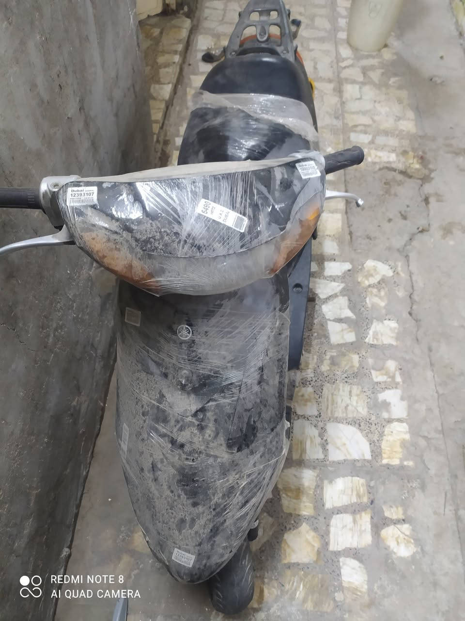 السلام عليكم دراجه عصفوريه نقصها بس كابريتر 225 وبيها مجال مكاني الشعب ***********
