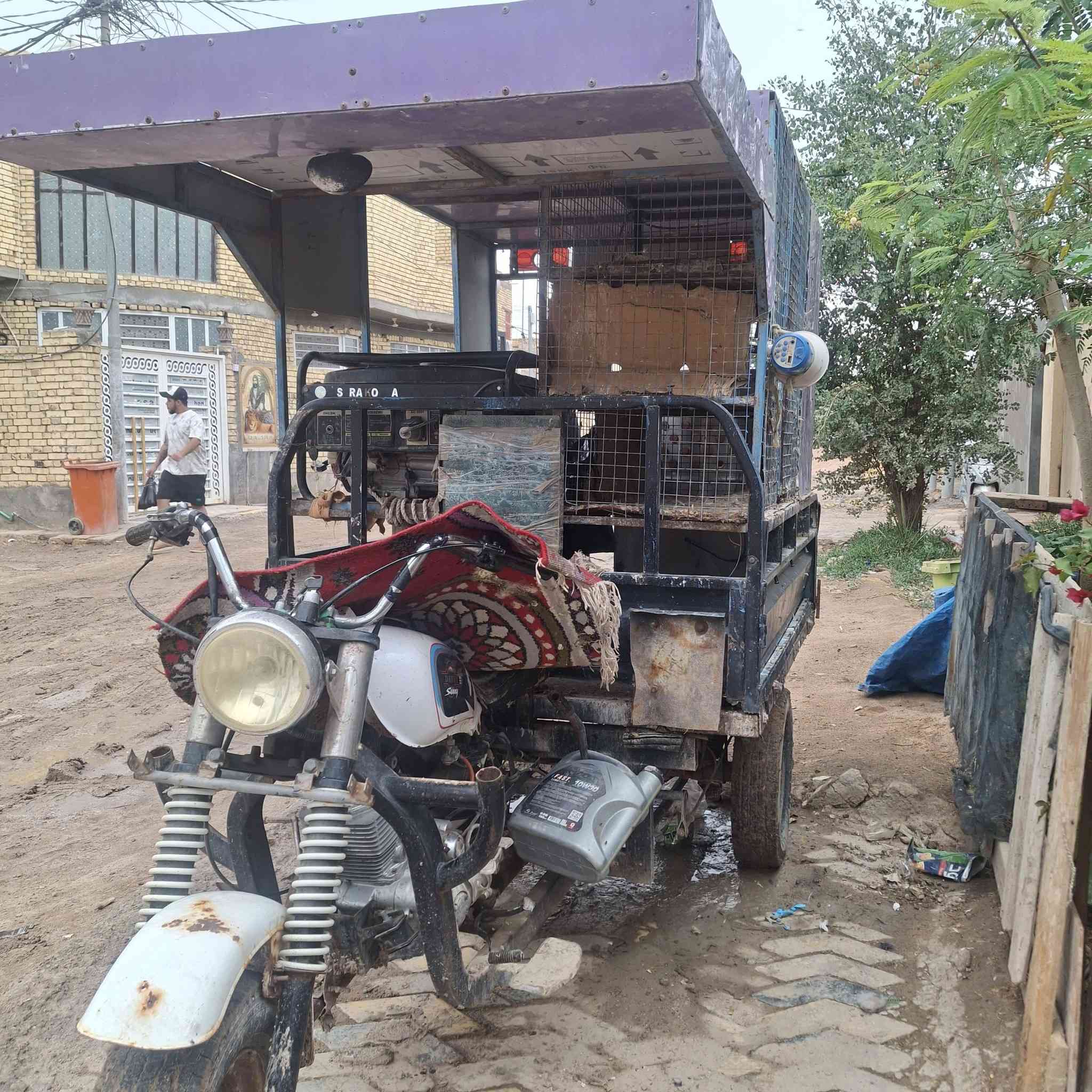 ستوته مالت دجاج لبيع ناصريه مركز موديل 2014 كلك باسمي خير من الله الستفسار اكثر التصال على الرقم او المراسله ***********
