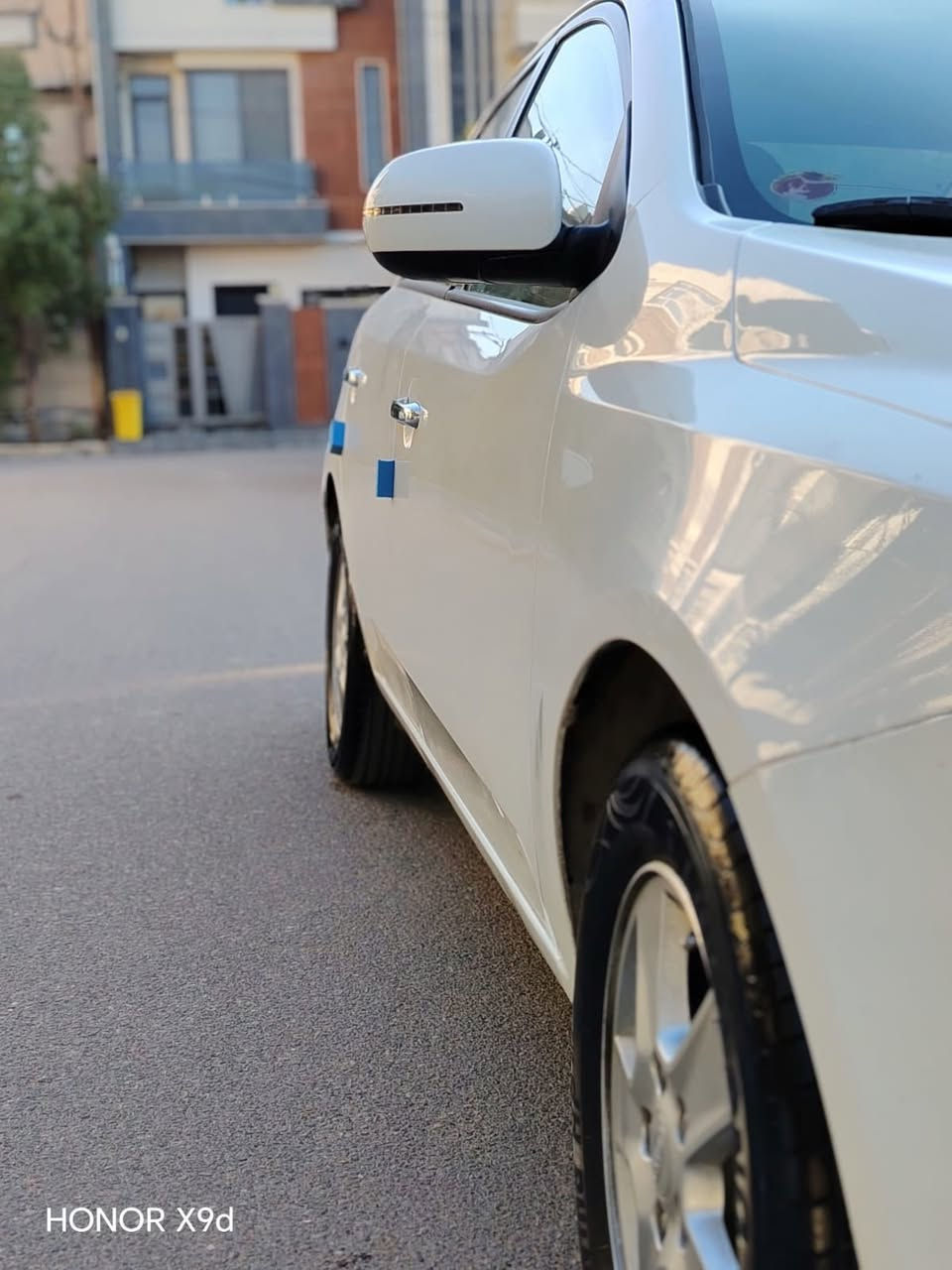 بسم الله
كيا سيراتو ٢٠١١ خليجي 
رقم سليمانية
شرط التحويل
مكينة دوش 
تحكم ستيرن 
داخل لونين
داخل مغلف جلد
تدفئة تبريد بشرط 
حساس خلفي 
اشاير مري 
5ويل كب 
تخم تاير 
كهربائيات كلها شغالة 
مكفولة من الصبغ والضربة
السعر 109 وبيها مجال بسيط 
***********
📍بغداد
