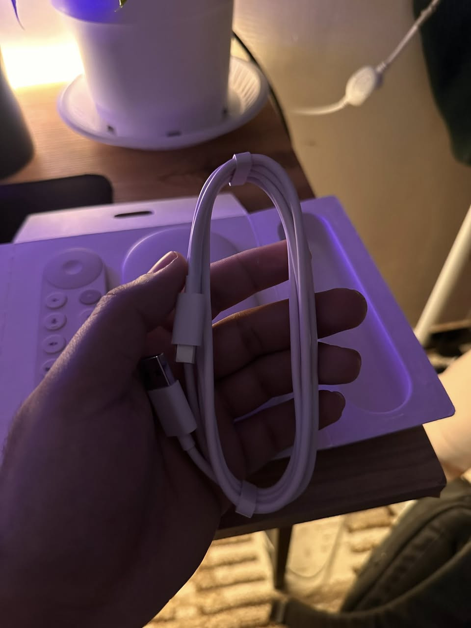 السلام عليكم
Google TV 32GB
استخدام اسبوع واحد، اشتريته ب١٨٠ ورايدة ب١٥٠

بيع او مراوس بـ Apple TV
*********** - بغداد
