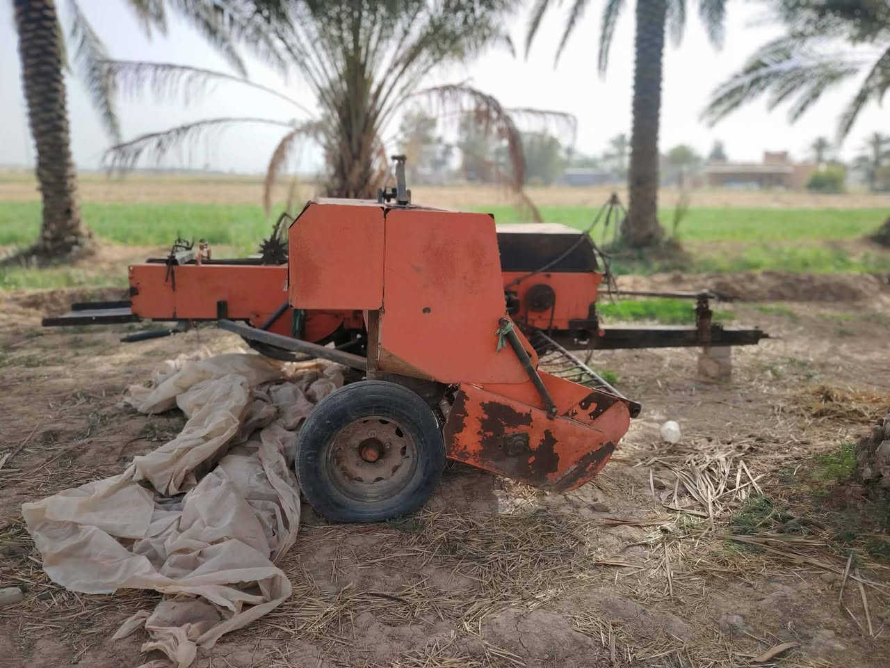 السلام عليكم من رخصه الادمن كابسه ايراني مجموعه جديده نضيفه جديده مستعجل عله بيعتها  السعر مليونين بيه مجال الشراي يتصل ***********
