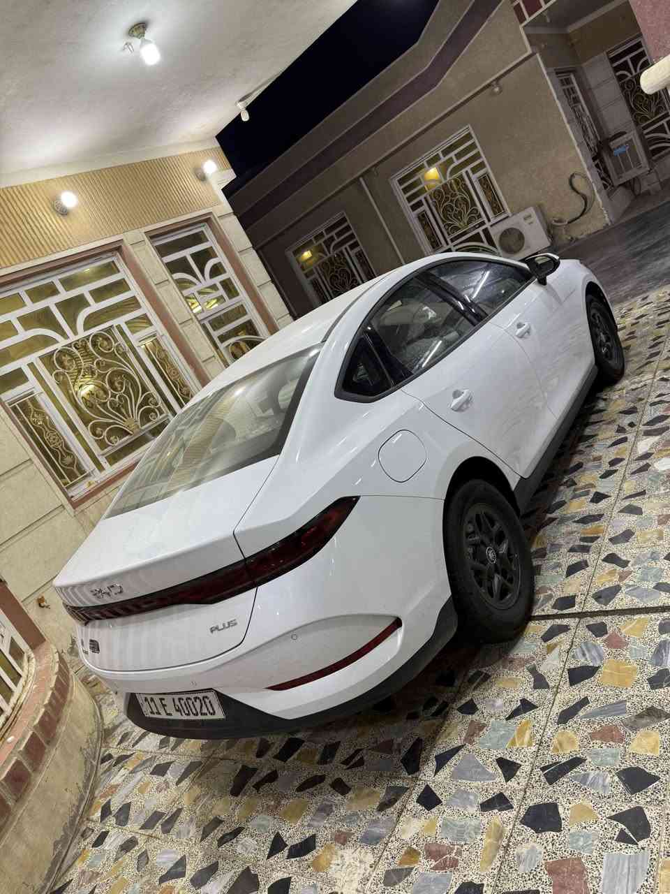 سلام عليكم
للبيع BYD كن بلاص 
موديل 2025 
رقم بغداد مثبت لاوحات وسنويه
كل ملحقاتها موجوده
داخل بيجي المرغوب
ماشيه 1700 زيرووووو 
مكفوله كفاله عامه ع وضع الشركة 
السعر   19 مليون  قفل 🔏 
العنوان بغداد جسر ديالى الجديد 
تقاطع  9 نيسان 
الاستفسار  ***********
ابو محمد الشمري
