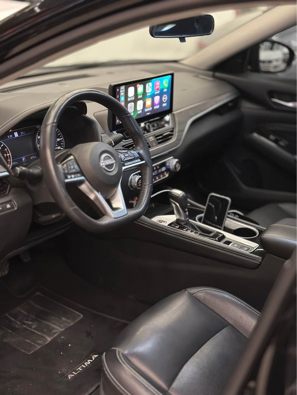 نيسان التيما   
موديل : 2023
الصنف :  (اعلى صنف في التيما سستم صوت BOSE و4 كامرات ومقاعدجلد اصلي) 
الوارد :وارد امريكي
سعه المحرك : 25
رقم الشاصي : 1N4BL4EW2PN306589
رقم السياره : رقم اربيل 
اللون الخارجي : اسود
اللون الداخلي : كراسي جلد 
قراءة العداد : 22الف ميل
المواصفات: اس ال sl
•فتحه
•4 كامرات
•سماعات BOSE
•لايت امامي زنون عالي ناصي وليد اشاره ونهاري
•مقاعد جلد اصلي ومخيط بلون برتقالي
•مقاعد ومقود مدفئ
• بصمه تشغيل
•بصمه ابواب
•ويل كاب  
•شاشه 
•سستم ايفون
•كامره  خلفية 
•كامره اماميه (نظام مساعدة عدم الانحراف عن الطريق)
•رادار امامي
•رادار خلفي للوقوف المفاجئ 
•حساس مرايا جانبيه
•تحديد مسرب
• قياده ذاتيه  
• تشغيل عن بعد 
• تحكم ستيرن
•مثبت سرعه
• بلوتوث  
•حجر بيئه بلادي
•الاطارات جديد
جميع المواصفات موضحه بالصور
للاستفسار 
***********  
***********
 موقع السياره : اربيل أربيل, العراق
