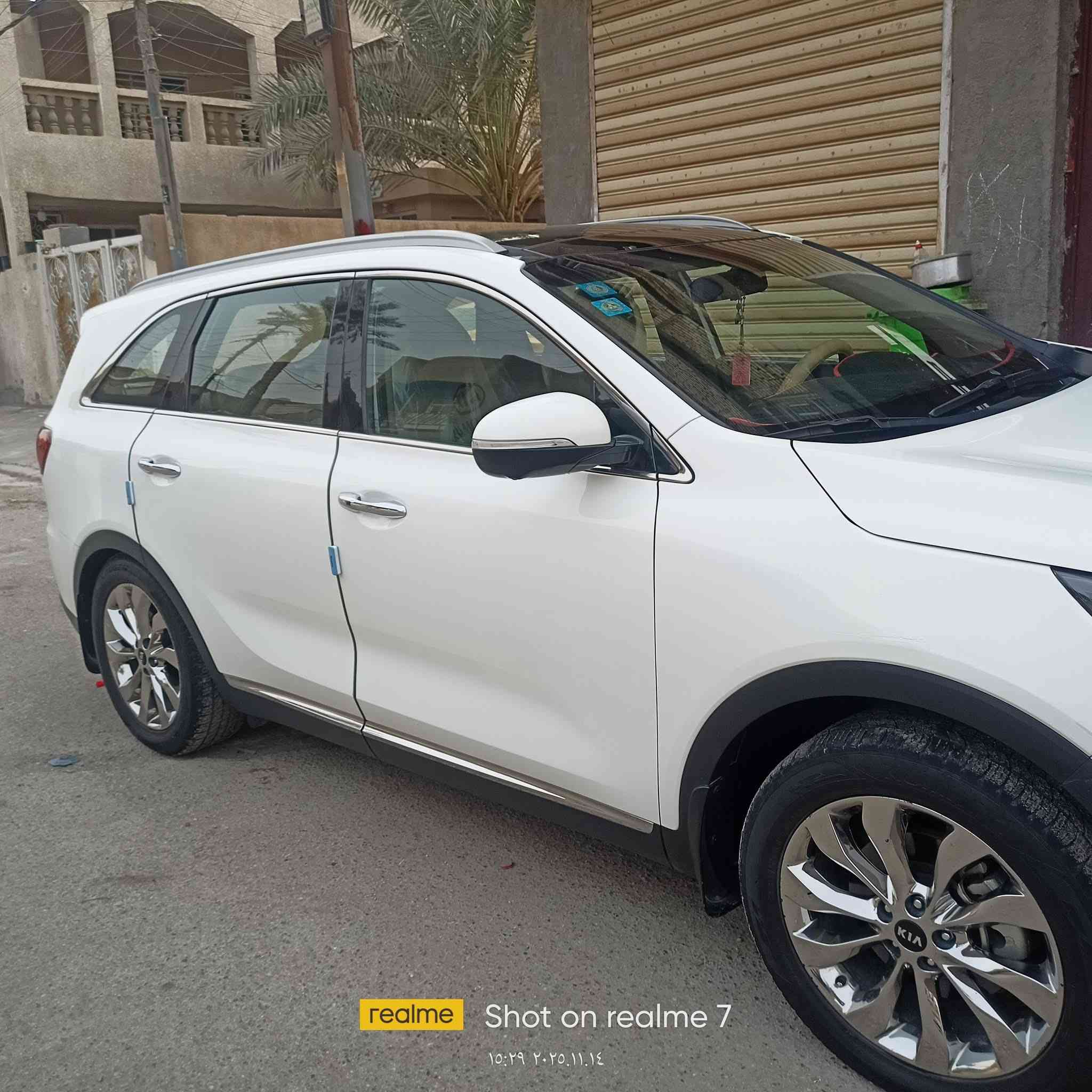 سلام عليكم 

سورنتو موديل2019

( خـليـجـي )  شركه دوليه 

مكفوله من الضربه  كرت صغير بكد إصبع بالباب الخلفي وشخط بالجاملغ الامامي صغير جداً وسنويه بسمنه  بغداد بسمي ارق جديده وهزه جديده وسنويه

مواصفات

2بصمه وبلورامه عدد 2قطعتين 

3باب خلفي كهرباء  

4نضام بريك ابي اس 

5لدات اماميه خلفيه

6لايت زنون

7سبع كامرات محيطيه 360

8اصليه دواره حساس امامي خلفي اصلي

9كشنات كهربائي  2

10قطع تبريد 

11لد امامي بكلايت لد

12شاشه كار بلي اصلي 

13كروس سرعه

14تحكمات ستيرن

15اريل انفكيشن

16سبعه راكب

17ويل كب نيكل

18بصمه تشغيل وابواب 6

 سلندر  م3500  مامفتوح بلادي

19 8كير مامفتوح بلادي   

ترحيب  

20كامره دوارة      

21مري شفط    اشاره بالمري 

22برادات بلاديه 

23شاشه كبيرة 

24فول تحكم استرن 

اربع انظمه قياده  Sport  eco cimfort   smart 

25كشافات ضباب رباعي

26علامة بالدواسه 

السياره جديده  جدا مكفوله من الضربه  ماشيه 62الف 

السعر270 مابيها مجال

مكان السياره بغداد

الشراي يتصل عل الرقم 

***********
