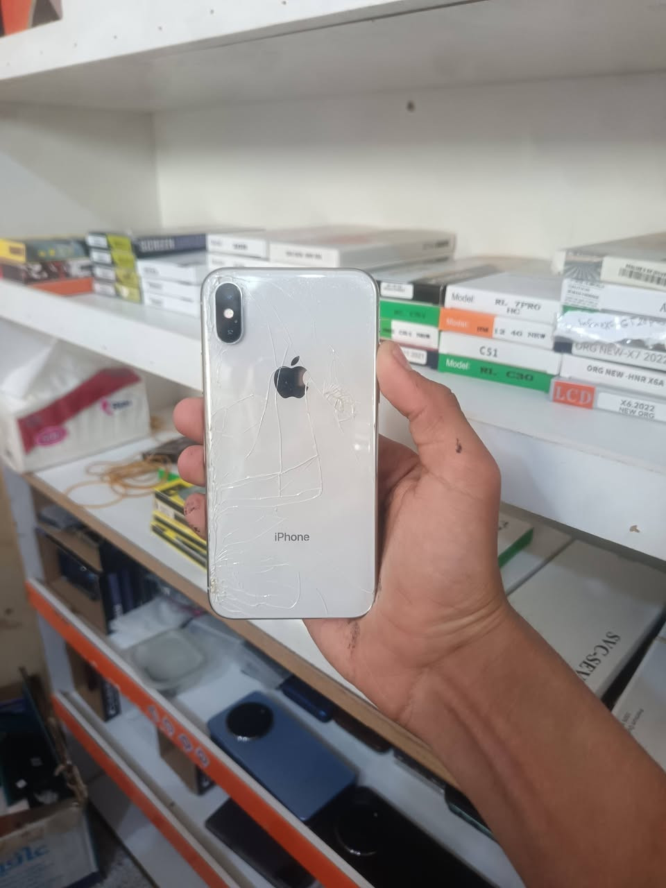 موبايلات عاطله للبيع 50 قطعه😍💜 لأهل الصيانه _(ابيع شلعه )فحم
بيهن شاشه تشتغل وبيهن لا أعطال متنوعه
يخذهن أبو صيانه يستفاد كلش 💜✨
للتواصل واتساب ***********
@@أشاره
