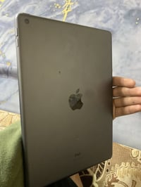 آيباد ٩ • ذاكرة ٦٤ • بطارية ١٠٠