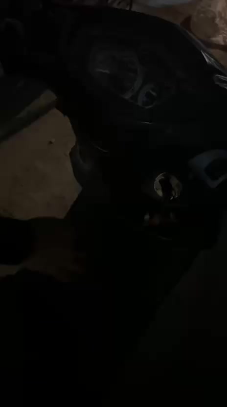 سلام عليكم  دراجة جي تي ار gtr140  لون احمر  دراجة شلعة  فول. لون احمر نكرة سلف   سعر 600 مكاني بغداد  الاستفسار ***********
