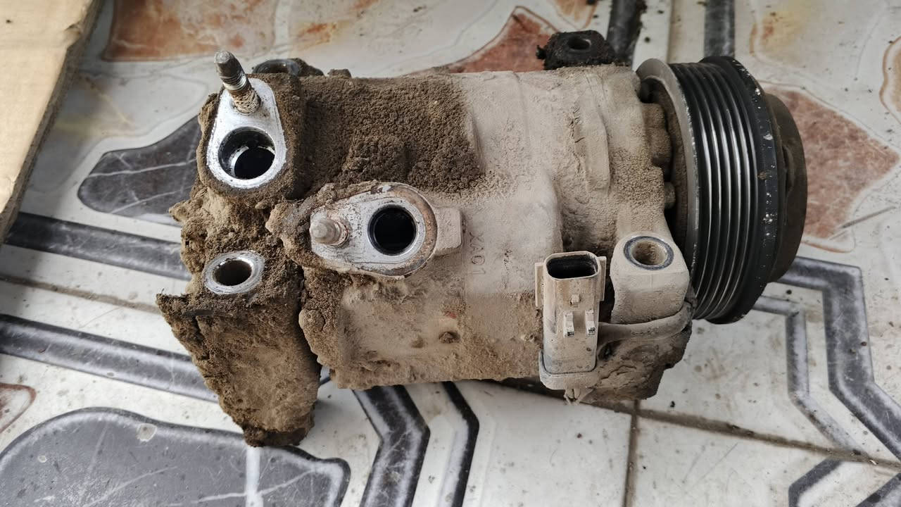 بسم الله عملنا ومع بدأ موسم الصيف وقبل الحر صيانة منظومة كاملة واستبدال فريز بارقى الانواع مع ضمان العمل موسم كامل
‏🌹العنوان🌹نفق الشرطة باتجاه العامرية ٣٠٠ متر على اليمين 
‏🌺خلف مشتل الجزيرة🌺
‏ابو محمد رضا
‏*********** - *********** 📞
‏محمد الكهربائي *********** 📞
‏رابط الموقع
‏https://maps.app.goo.gl/1MSNoc37zehQzfJn9?g_st=ic
‏الصفحة https://www.facebook.com/profile.php?id=100063788383795&mibextid=LQQJ4d
