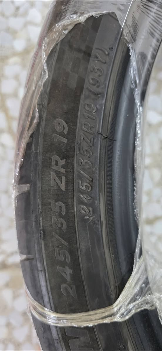 تايرات قياس 19
النترا N سوناتا N انتاج 23 
*********** وات ساب فقط
