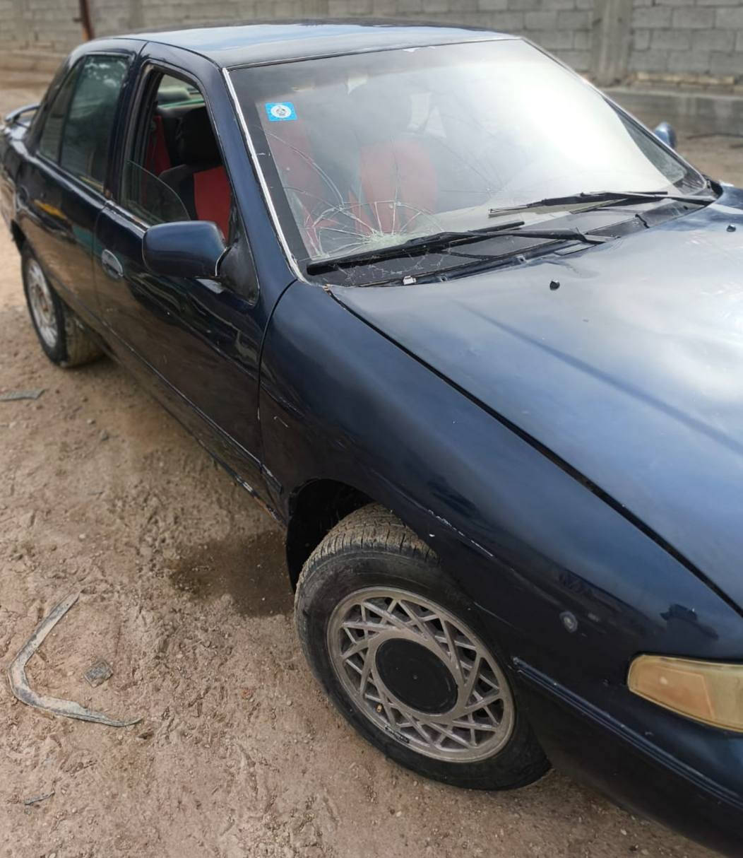 سيفيا للبيع موديل94 سنوية 8/2029شهربغداد نكليزي محرك كير حدادية نضيف تخم تايرنضيف  السعر٣٣ رقم الهاتف *********** مكان بغداد المعامل
