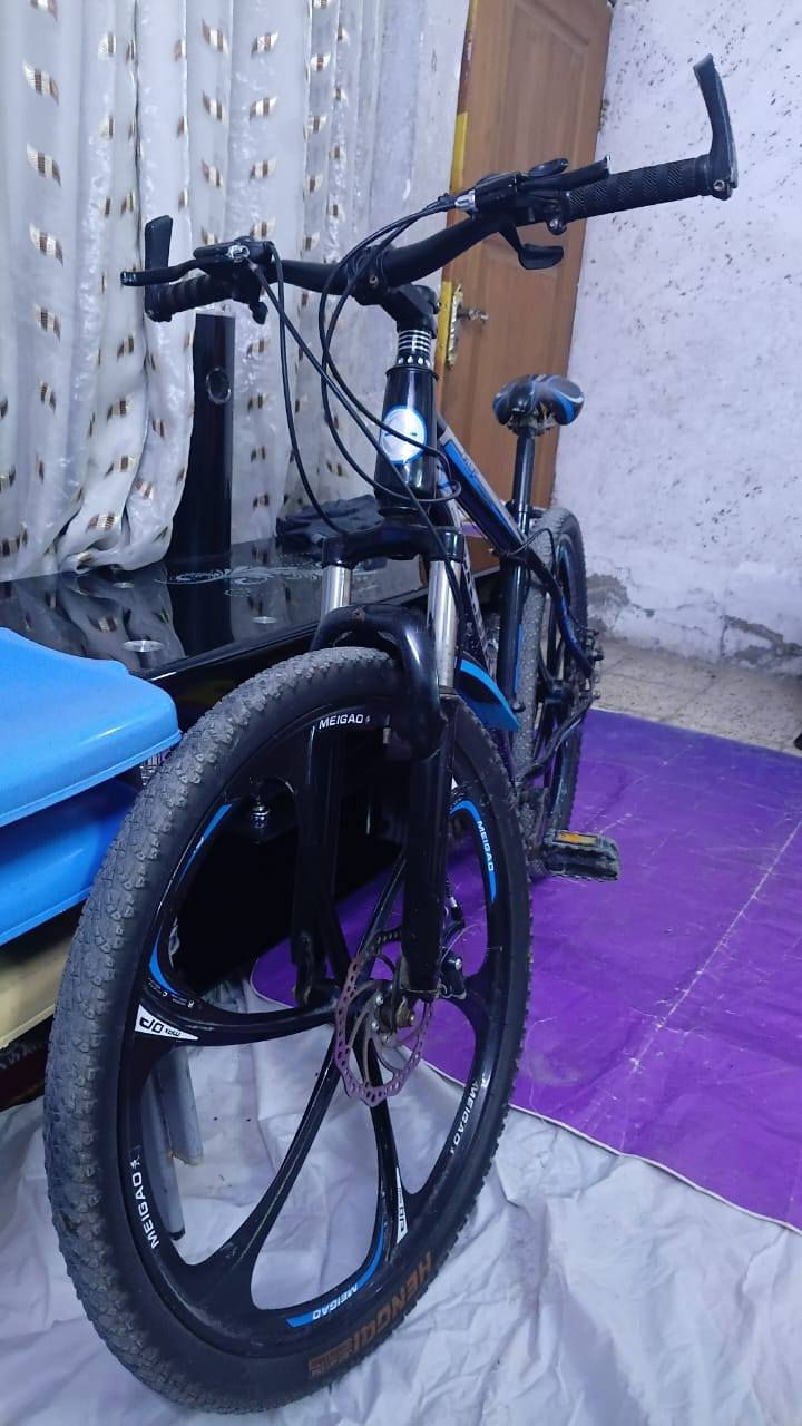 باسكل جبلي للبيع بسعر 100 او بي مجال الباسكل كلشي مابي شوفت عينك موديل 2021 الاتصال على الرقم ***********
