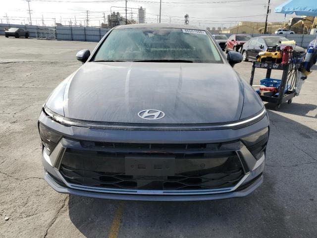 السلام عليكم 
 سوناتا موديل2024 حاليآفي دبي السعر واصل بصره 195 مصلح
واصل اربيل 215 كاتي مصلح
*********** ابو يمان واتساب فقط 
يرجى الانضمام الى مجموعة الواتس اب الخاصه بنا عبر هذا الرابط : https://chat.whatsapp.com/CA9kgp3DOTk9LiiLQToqzf.
